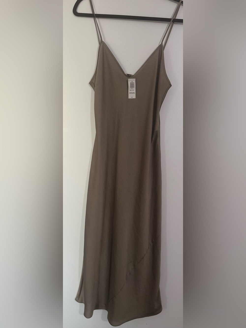 NWT Wilfred Only Slip Satin Midi Dress | Aritzia | Cocoa Bean | Size Small